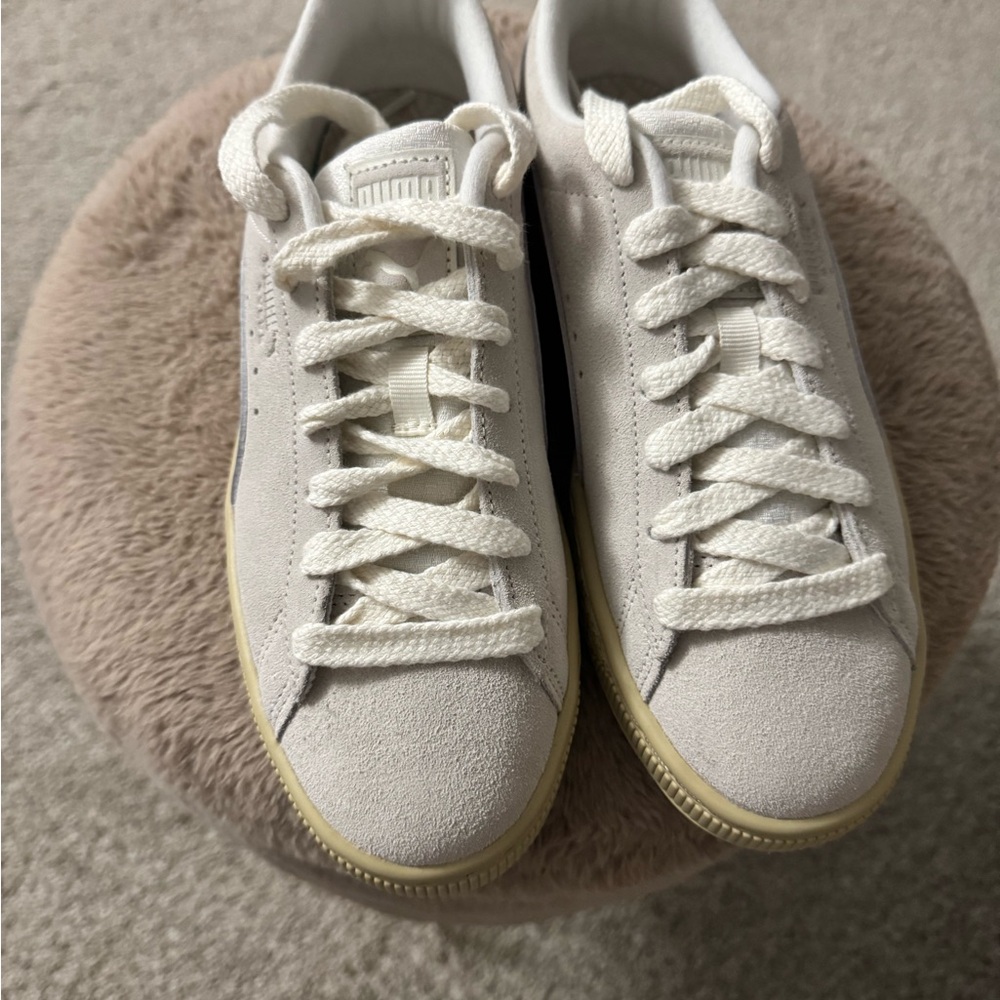 Puma Suede Classic Selflove Sneakers - Picture 2 of 4